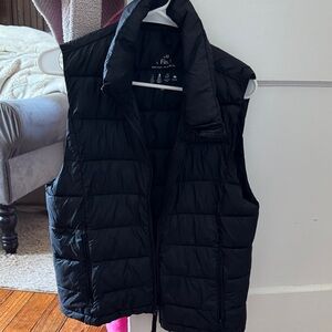 Abercrombie & Fitch Black Puffer Vest